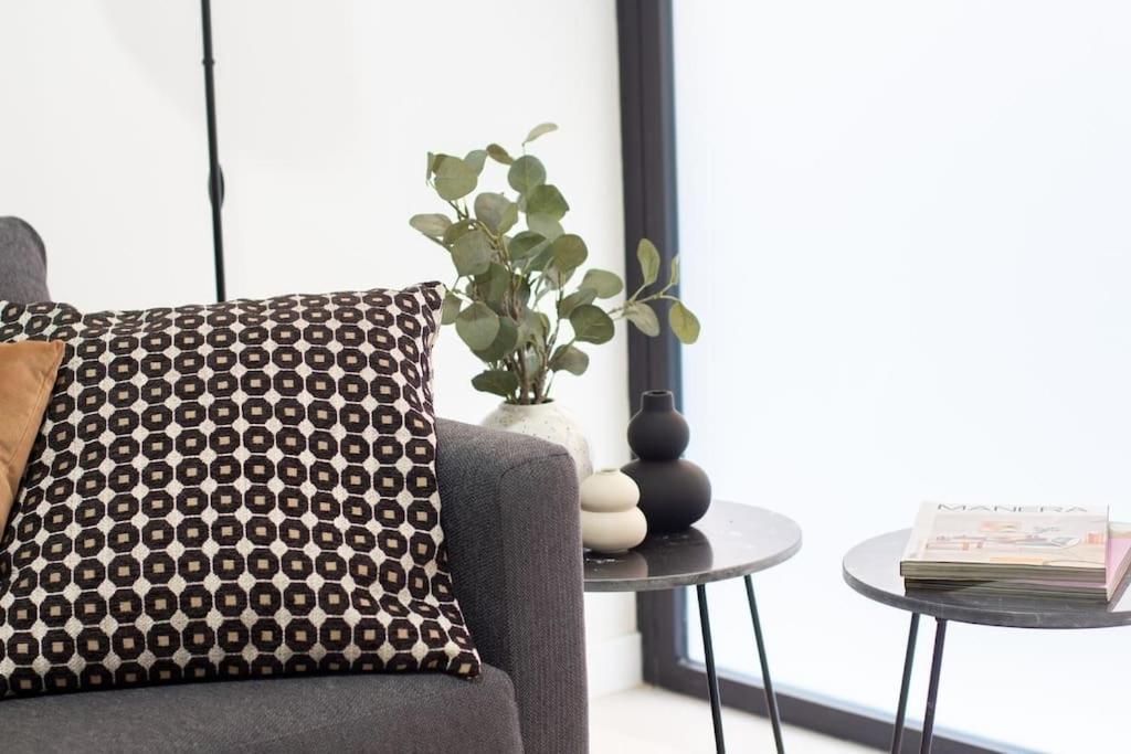 Vlc Host - Manya Apartment Valencia Exterior photo
